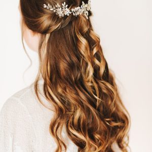 Boho Simple Bridal Hairstyles-Behairstyle.gr