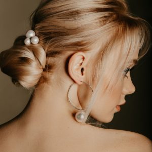 Evening hairstyles for medium hair-Behairstyle.gr
