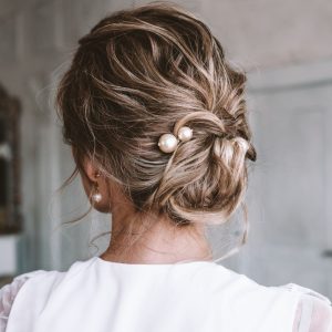 Wedding Hairstyles Buns Chignons-Behairstyle.gr