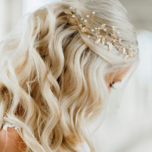 4 χτενίσματα για γάμο μακριά μαλλιά-Behairstyle.gr