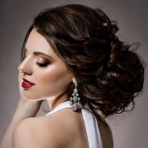 5 Tips for romantic wedding hairstyles-Behairstyle.gr